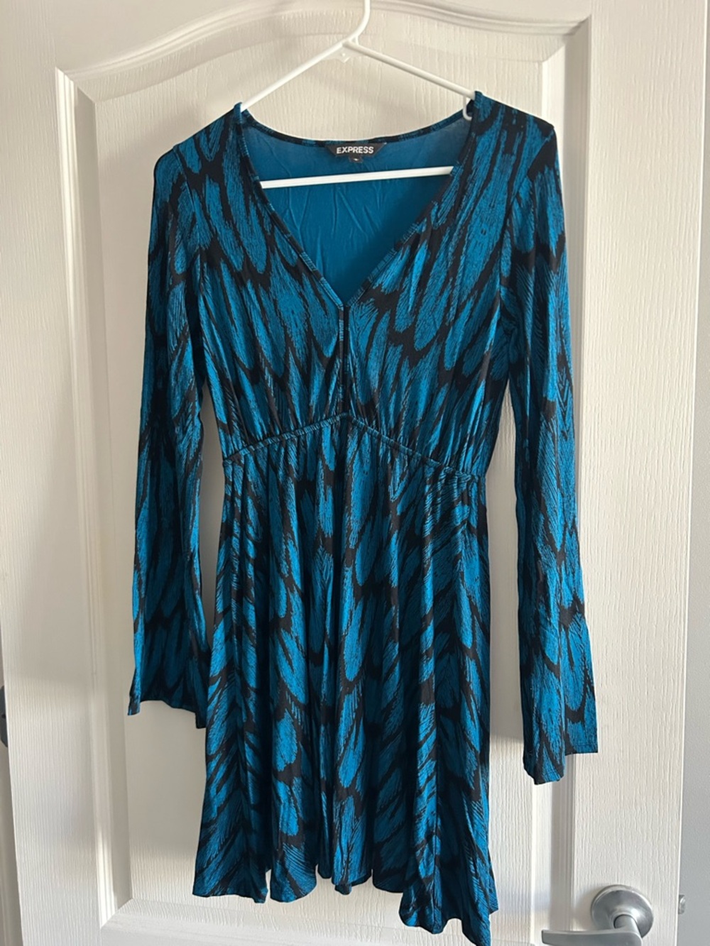Express Blue and Black V-Neck Long Sleeve Dress